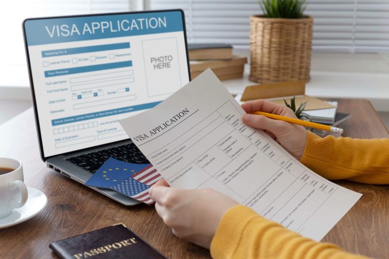 visa-application-composition-with-europe-america-flag-scaled (2)